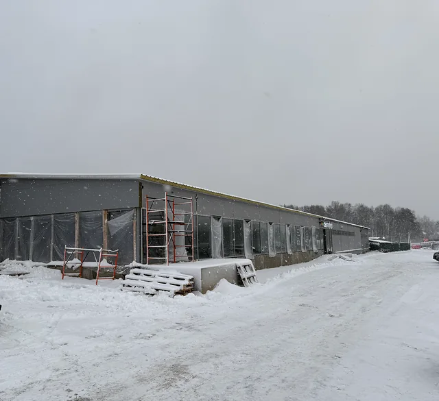 Стеновые панели пристройки к магазину в Истре