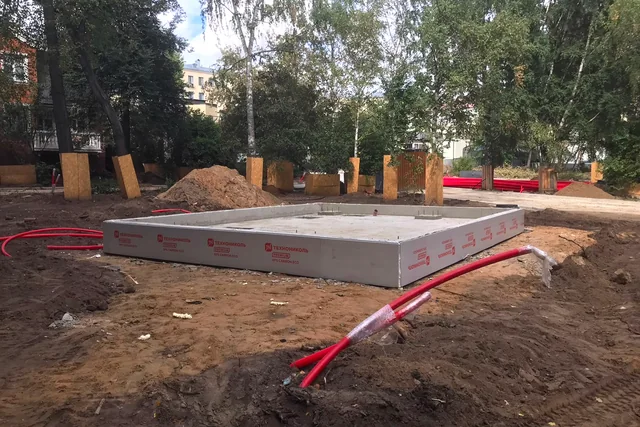 Монолитная плита павильона в парке Красная Пресня